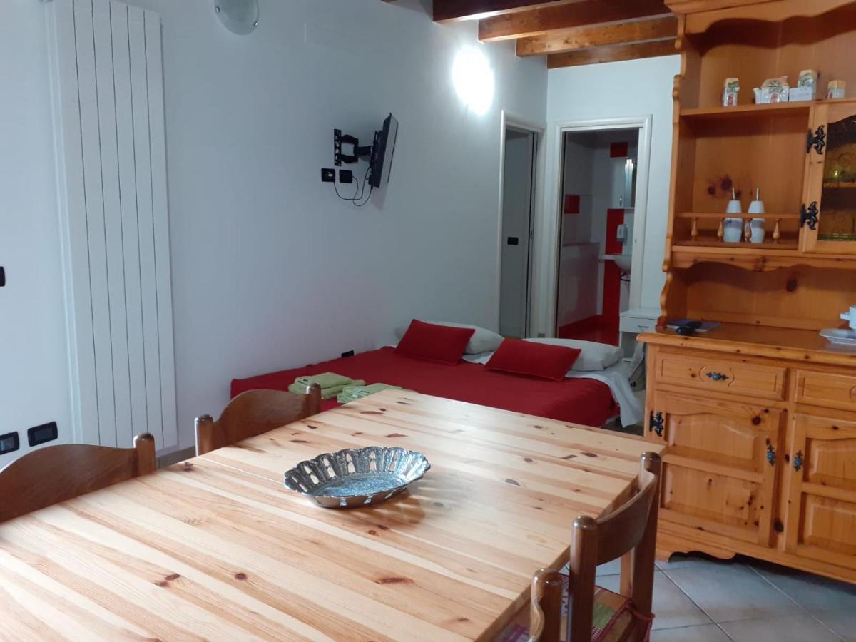 Agriturismo Cascina Lert مارون المظهر الخارجي الصورة